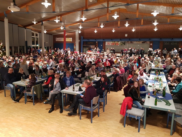 Weihnachts­verlosungen wieder Publikumsmagnet